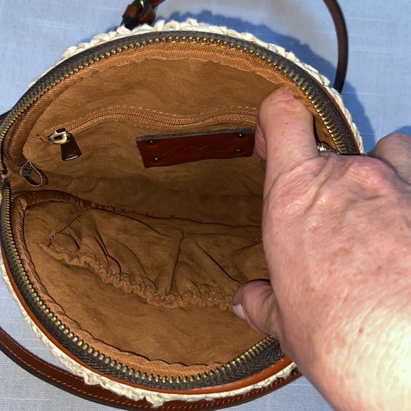 Patricia Nash Macramé Flower Canteen Crossbody Bag - Picture 7 of 12